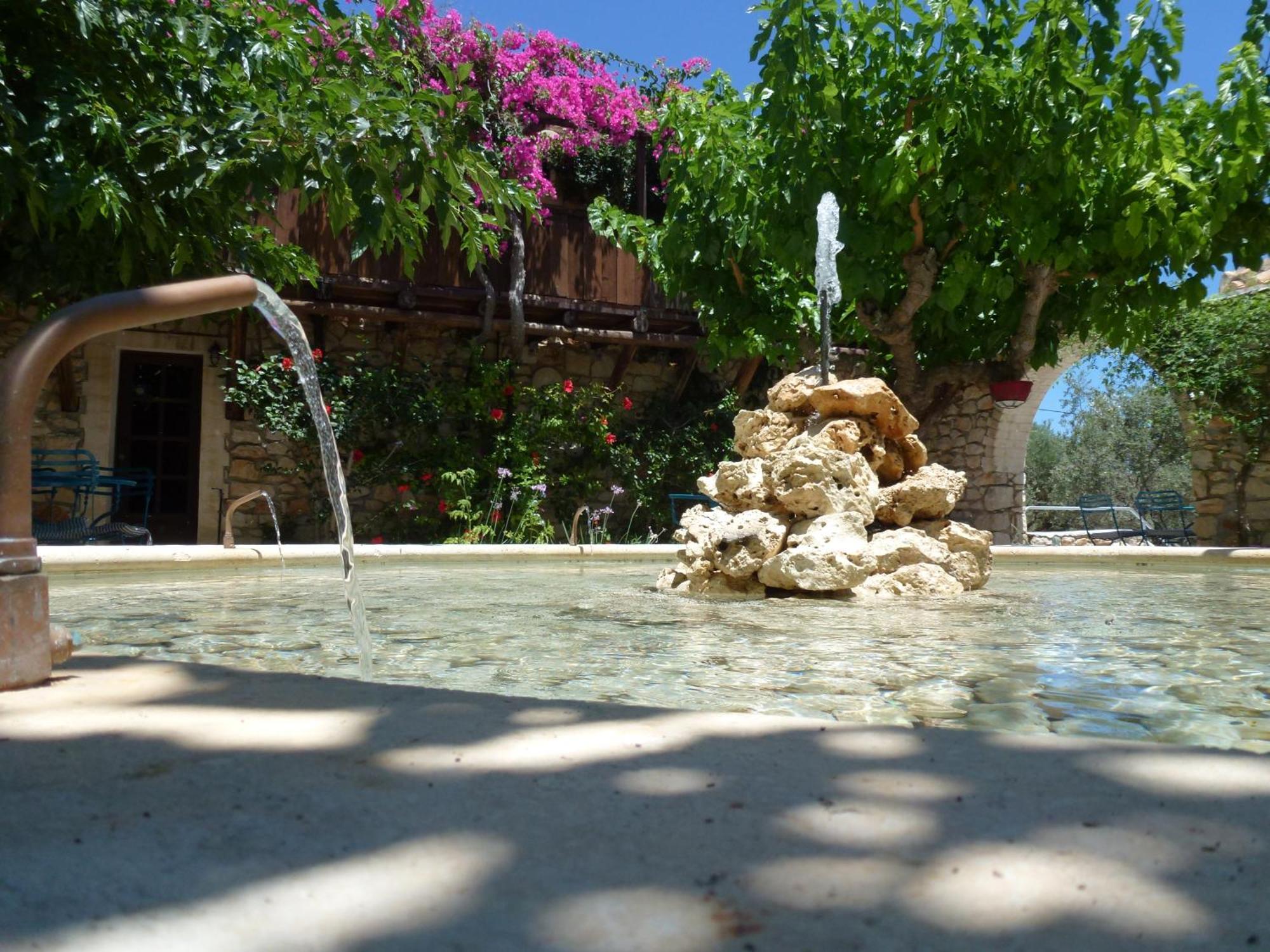 Tsivouli Accommodation Lithakia  ภายนอก รูปภาพ