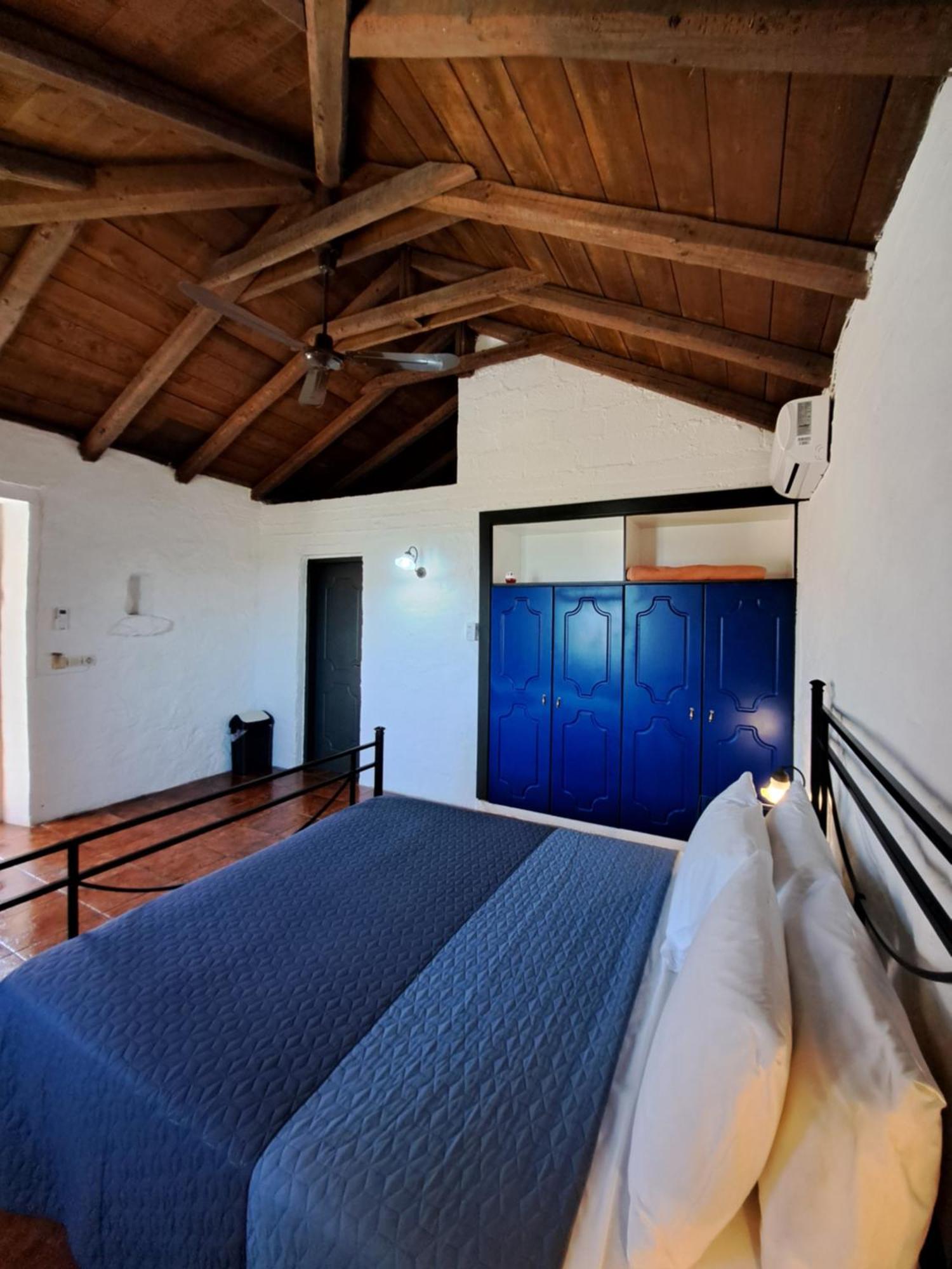 Tsivouli Accommodation Lithakia  ภายนอก รูปภาพ