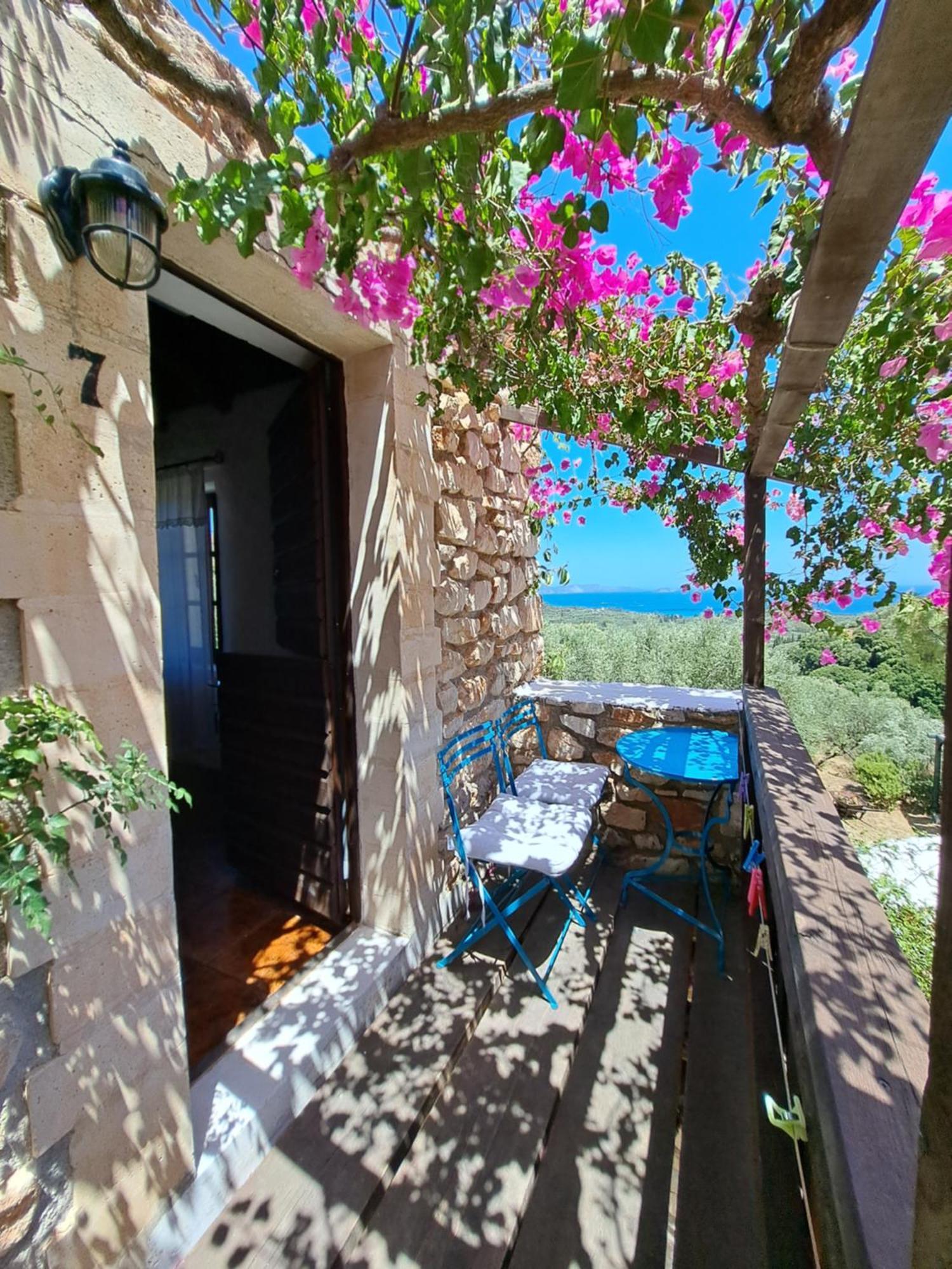 Tsivouli Accommodation Lithakia  ภายนอก รูปภาพ