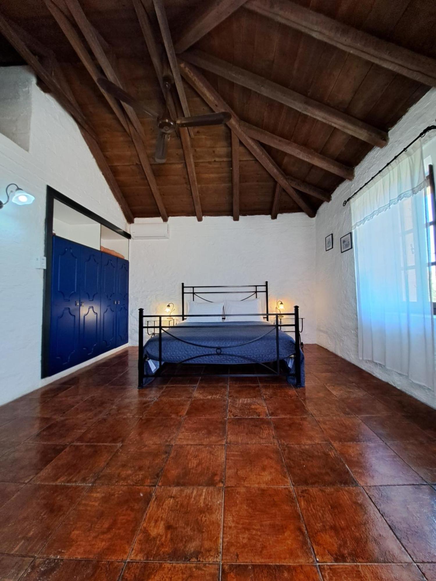 Tsivouli Accommodation Lithakia  ภายนอก รูปภาพ