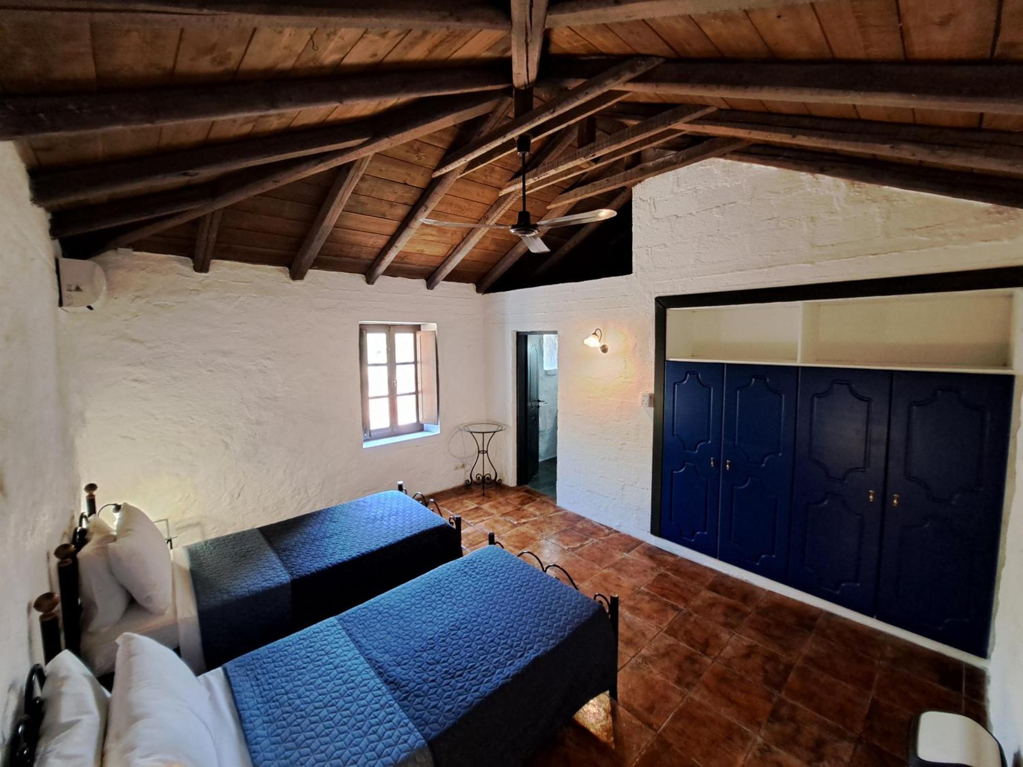 Tsivouli Accommodation Lithakia  ภายนอก รูปภาพ