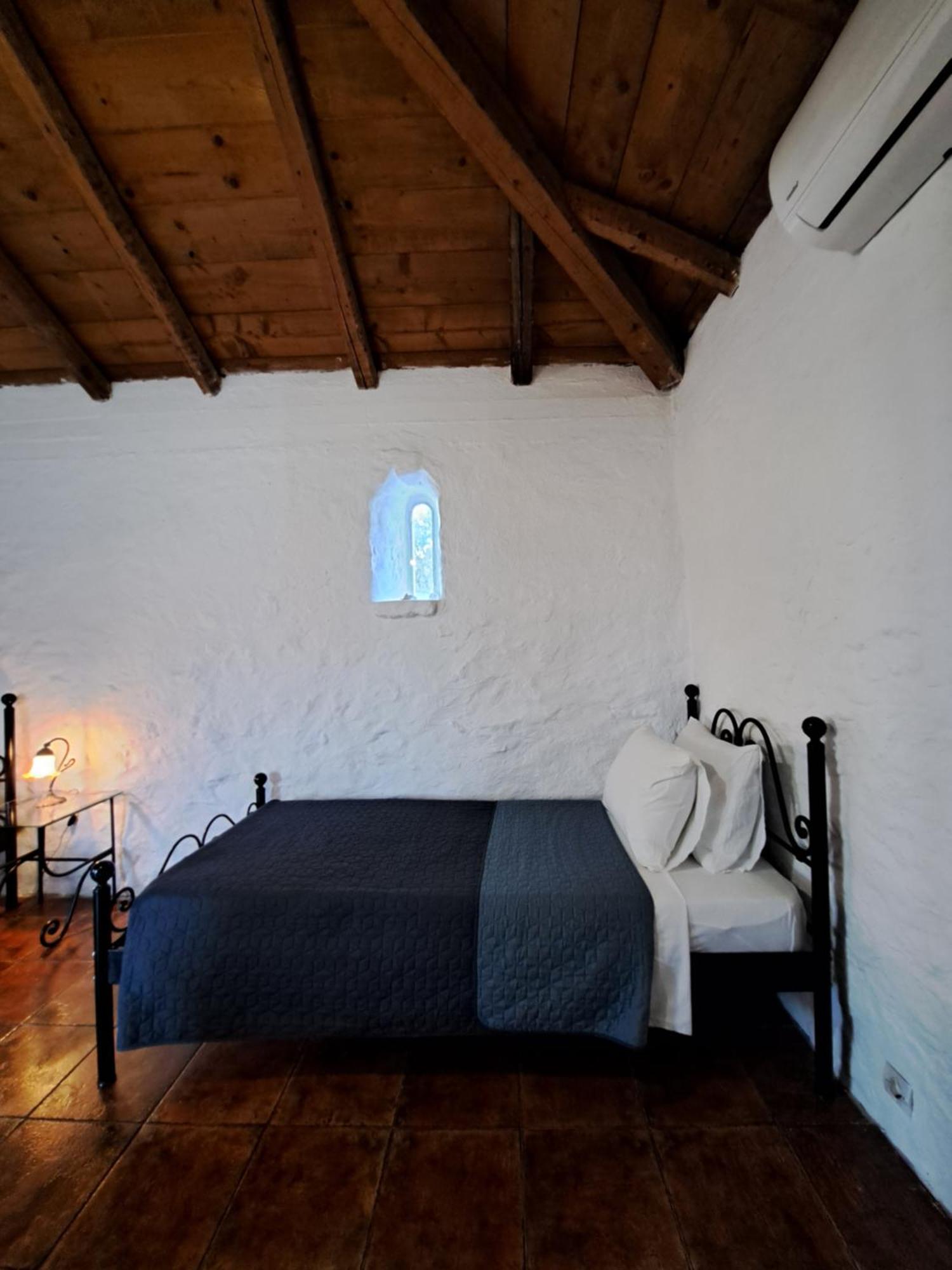 Tsivouli Accommodation Lithakia  ภายนอก รูปภาพ