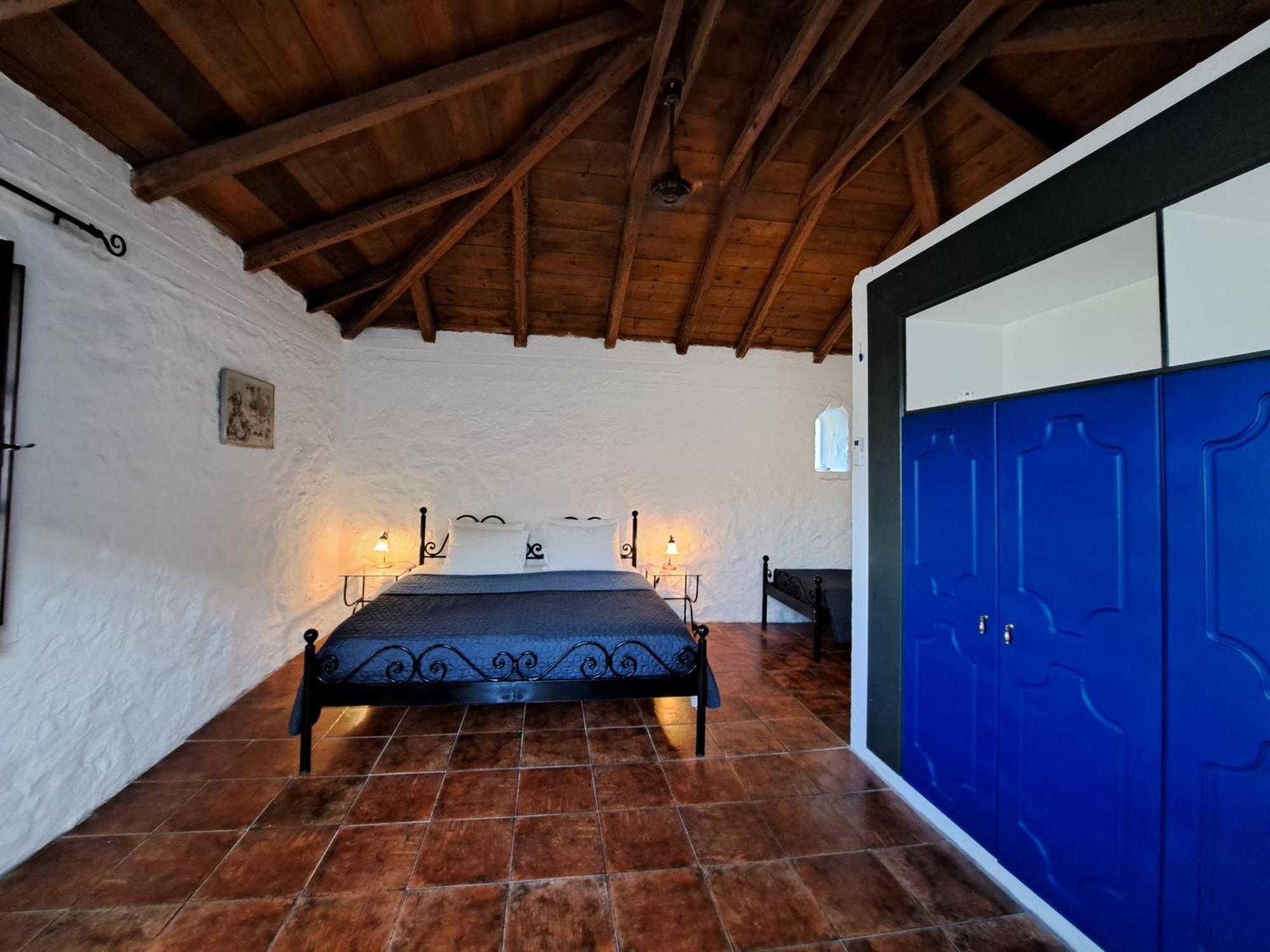 Tsivouli Accommodation Lithakia  ภายนอก รูปภาพ